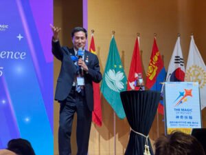 Rotary International President’s Representative – Chun-Wook Hyunn (Seoul, Korea) Rotary Foundation Trustee